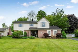 102 Briarwood Ct, New Hartford, NY 13413