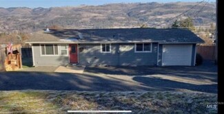 213 Larch Rd, Kamiah, ID 83536