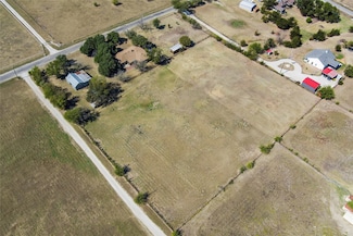 7220 Tucker Dr, Weatherford, TX 76085