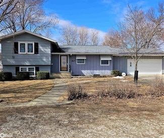 509 S Summit Ave, Bancroft, IA 50517