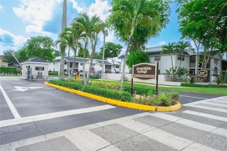 18785 NW 62nd Ave Unit 106, Hialeah, FL 33015