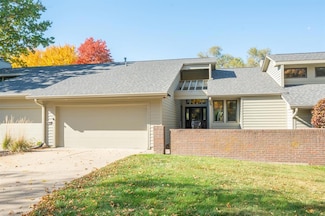 3000 SW 30th St Unit 5, Des Moines, IA 50321