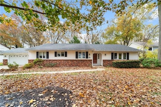 219 Jamestown Pkwy, Avon Lake, OH 44012