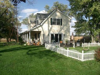 12331 E Edgewater Rd, Albany, IN 47320