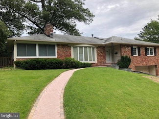 3729 N Oakland St, Arlington, VA 22207