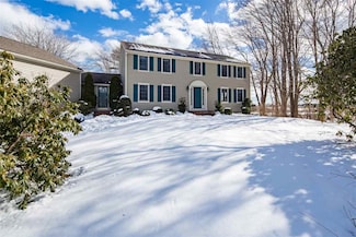 10 La Mer Dr, Rye, NH 03870