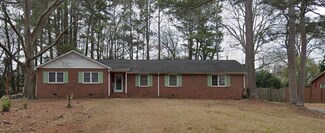 308 Pine Lake Ct, Spartanburg, SC 29301