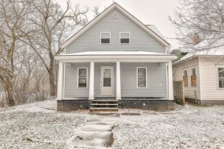 1308 Kinyon St, South Bend, IN 46616