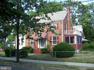 1721 24th St NE, Washington, DC 20002