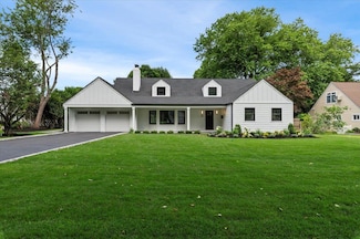 59 Osborne Rd, Garden City, NY 11530
