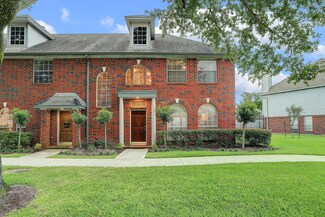 1373 El Camino Village Dr, Houston, TX 77058
