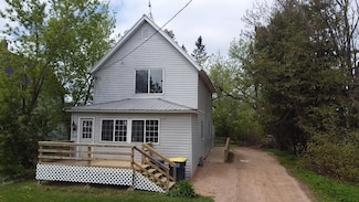 5357 Linden St, Laona, WI 54541