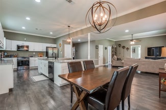 411 E Ross St, Waxahachie, TX 75165