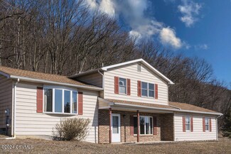 83 Trump Rd, Danville, PA 17821