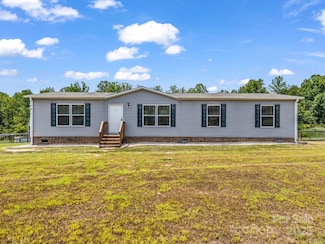 276 Windy Hill Dr, Forest City, NC 28043