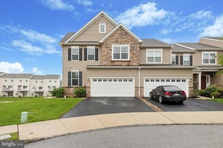 1 Aubrey Ct, Royersford, PA 19468