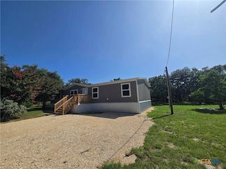 269 E Clark St, Canyon Lake, TX 78133