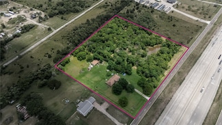 2909 SE Mckinney St, Rice, TX 75155