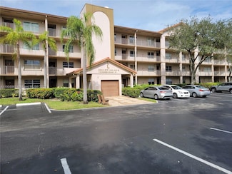 1200 SW 125th Ave Unit 211L, Pembroke Pines, FL 33027