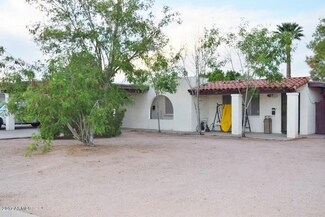 406 W Pebble Beach Dr, Tempe, AZ 85282