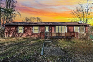 490 Ohio Ave, Morgantown, WV 26501