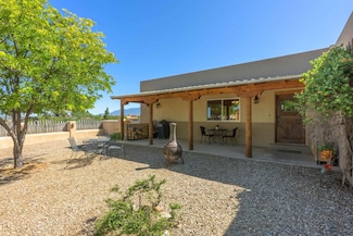 6 Calle Angelo, Ranchos de Taos, NM 87557