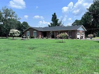 3 Brock Ln, Murphysboro, IL 62966