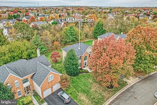 21581 Kouros Ct, Ashburn, VA 20147