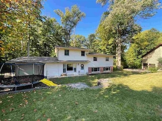 3516 Woods Dr, Richmond, IN 47374