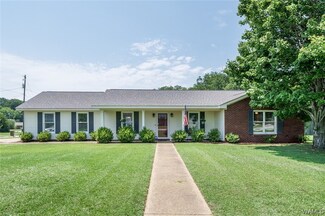 11515 Fox Chase Dr, Tuscaloosa, AL 35405