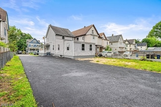 18-20 Mariners Place, Plainfield, NJ 07063
