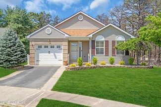 235 Prince Charles Ct, Toms River, NJ 08757