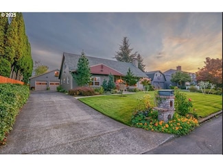 1605 NW 60th St, Vancouver, WA 98663