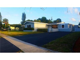 3530 NW 7th Ct, Fort Lauderdale, FL 33311