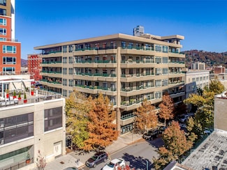21 Battery Park Ave Unit 607, Asheville, NC 28801
