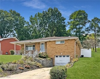 3001 Whitehaven Blvd, Steubenville, OH 43952