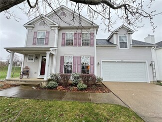 7771 Gresham Ln, Hudson, OH 44236