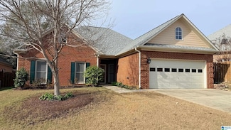 205 Beaver Creek Cir, Pelham, AL 35124