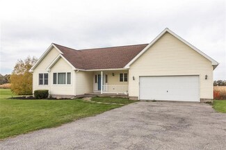 7264 Chili Riga Center Rd, Churchville, NY 14428