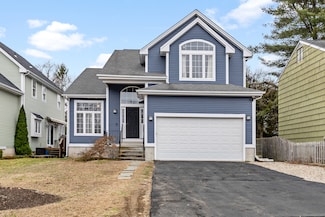 18 Catalpa St, Norwalk, CT 06851