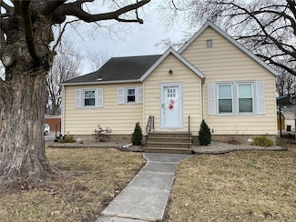 112 N State St, Freeburg, IL 62243