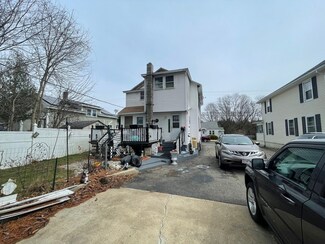 32 Eagle St, Ware, MA 01082