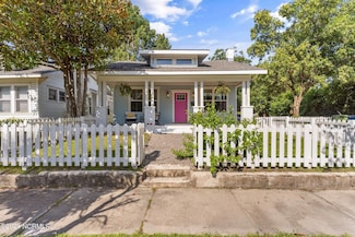 136 S 16th St, Wilmington, NC 28401