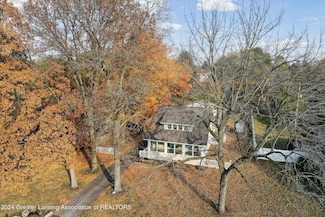 1298 Haslett Rd, Haslett, MI 48840