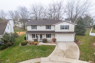 3 Harvest Ct, Bloomington, IL 61704