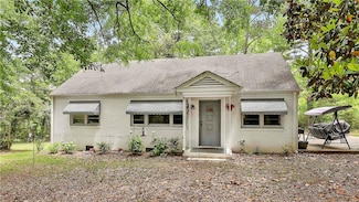 652 Cheatham Rd, Griffin, GA 30223