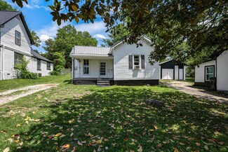 1115 S Glade St, Columbia, TN 38401