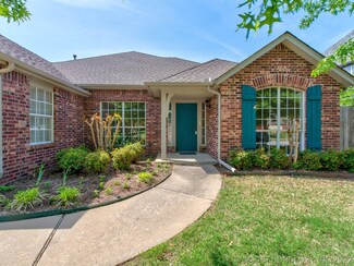 2913 W Lansing St, Broken Arrow, OK 74012