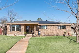 406 Summit Dr, Richardson, TX 75081