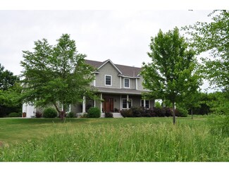1075 Mitchell Ave SW, Cokato, MN 55321